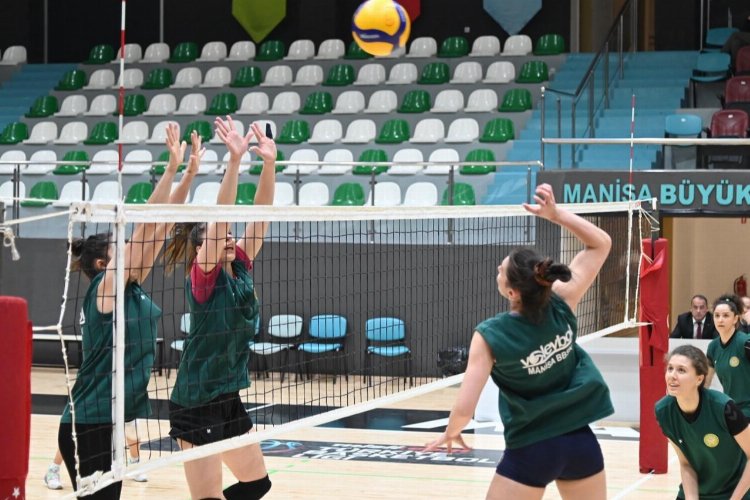 Manisa BBSK Play Off hazırlıklarını hızlandırdı -