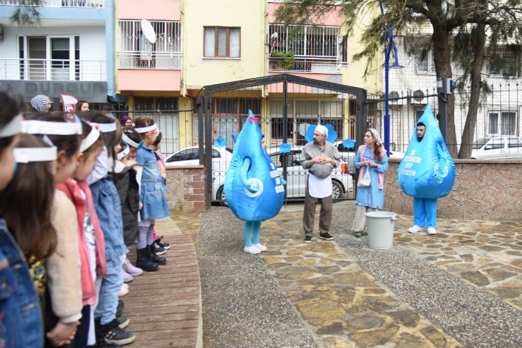 Manisa'da 22 Mart için eğlenceli farkındalık -