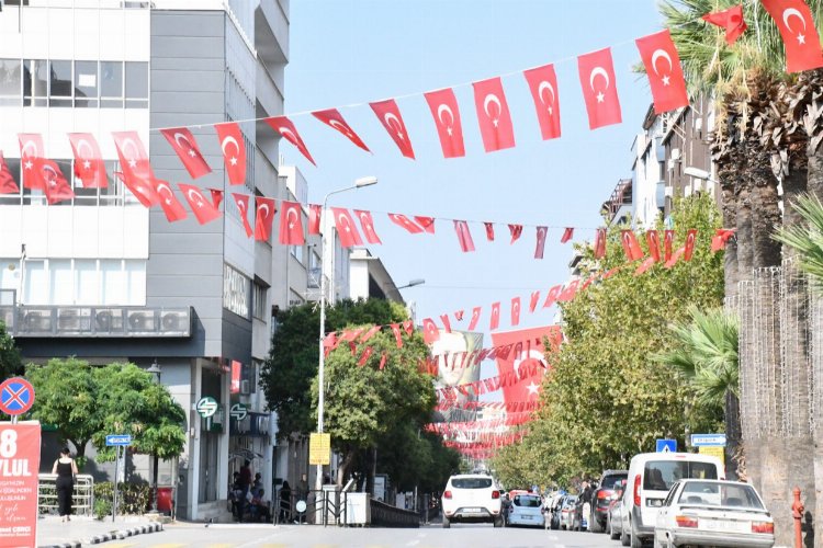 Manisa'da kurtuluş coşkusu erken başladı -