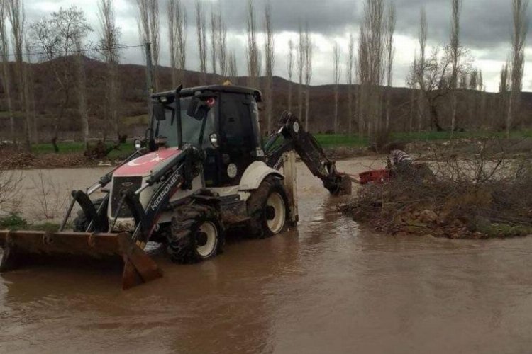 Manisa'da sele kapılarak sürüklenen vatandaştan Başkan Ergün'e teşekkür -