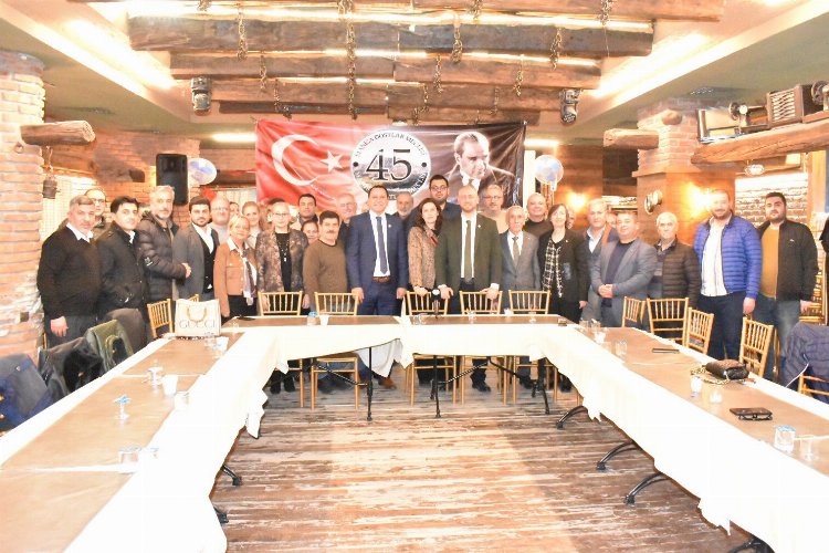 Manisa Dostlar Meclisi'nin konuğu Demokrat Parti Belediye Başkan adayları  -