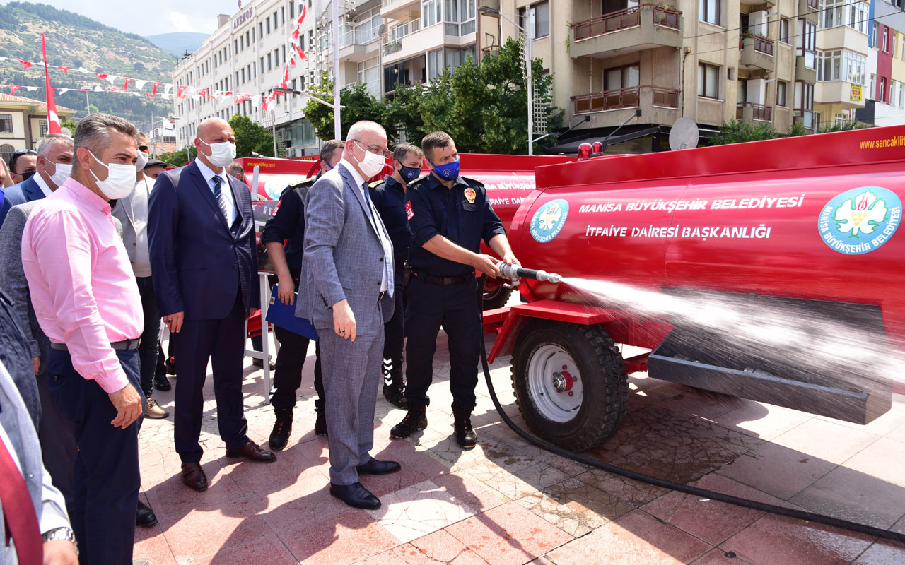 Manisa İtfaiyesi’nden muhtarlara 20 yeni tanker daha