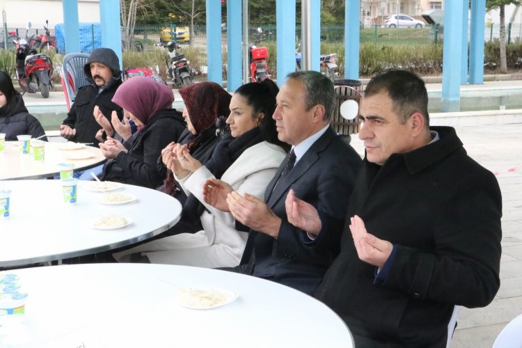 Manisa Kulalı şehit Tosun dualarla anıldı -