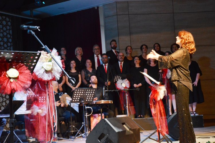 Manisa Yunusemre HEM'den anlamlı konser -