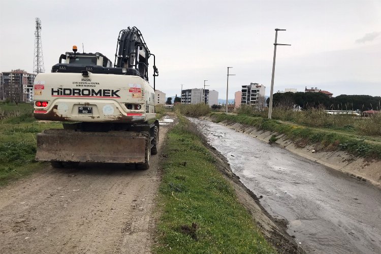 MASKİ’den Keli Mahallesinde dere temizliği -