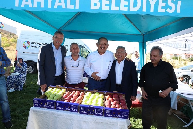 Memduh Büyükkılıç'tan festival çıkarması -