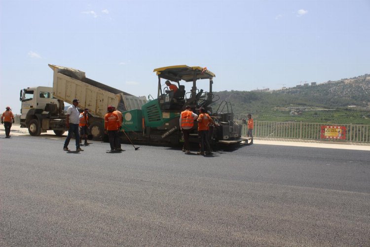 Mersin Büyükşehir'den heyelan riskine önlem -