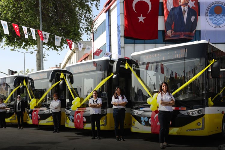 Mersin'e 67 Atak otobüs teslim edildi -