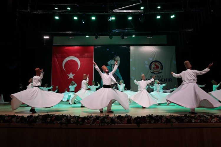 Mevlana Ayin-i Şerif ile anıldı -