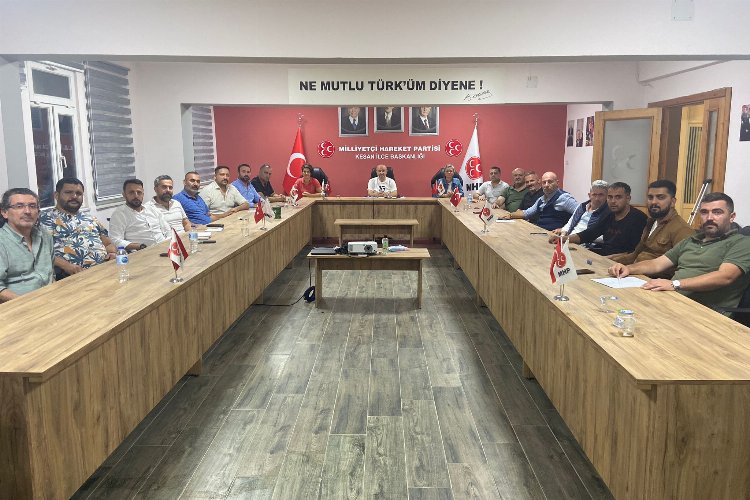 MHP Keşan'da yeni yönetim görev bölümü yaptı -