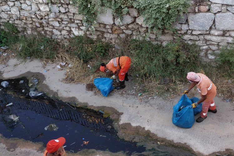 Milas'ta dere temizlikleri sürüyor -