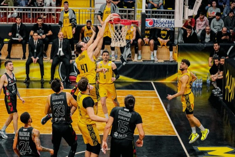 MSK Basketbol, Karşıkaya’yı İzmir’e mağlup gönderdi -