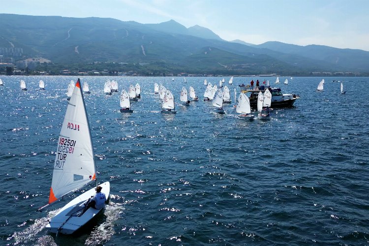 Narlıdere'de yelken şölenine muhteşem final -