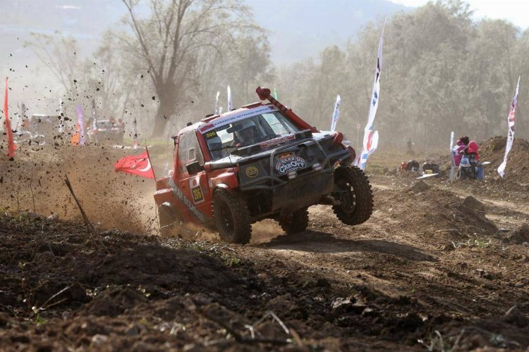 Off Road'da adrenalin tavan yaptı -