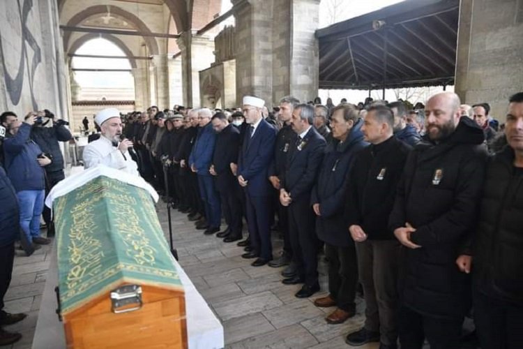 Özgür Yankaya’nın babası İsmail Yankaya son yolculuğuna uğurlandı -