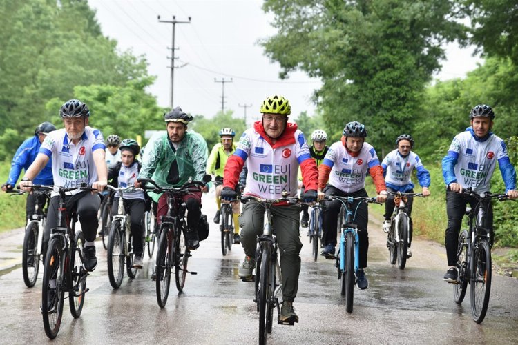 Pedallar karbon nötr bir dünya için çevrildi -