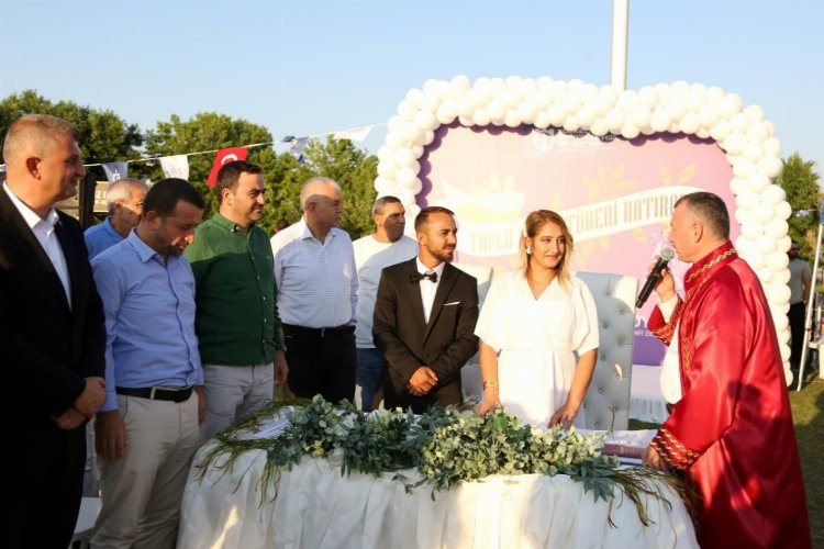 Roman gençlerden Başkan'a... Teşekkürler Tahir Baba -