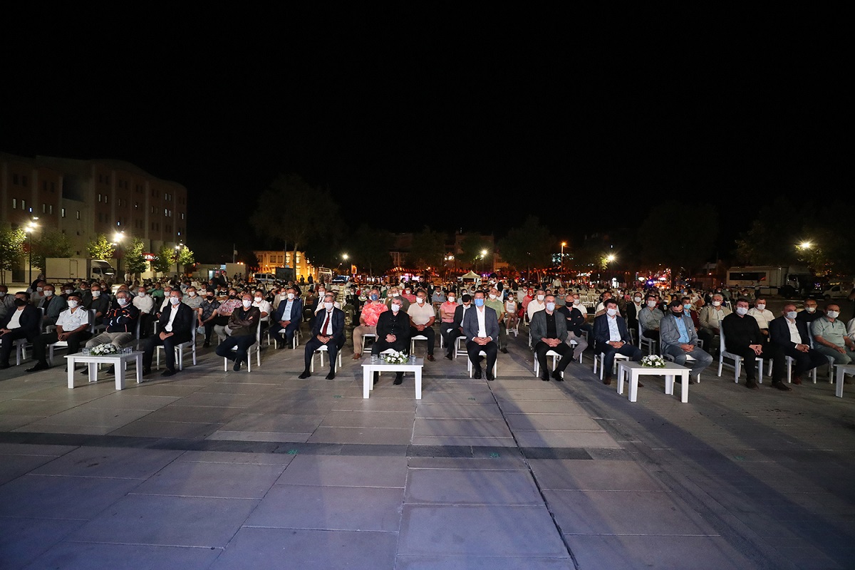 Sakarya’da depremin 22. yılı Demokrasi Meydanı’nda anılacak