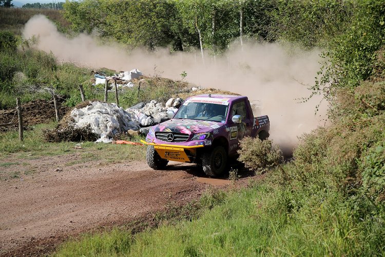 Sakarya’da nefes kesen Off-Road heyecanı başladı -