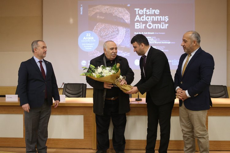 Sakarya'da ‘Tefsire adanmış bir ömür’ anlatıldı 