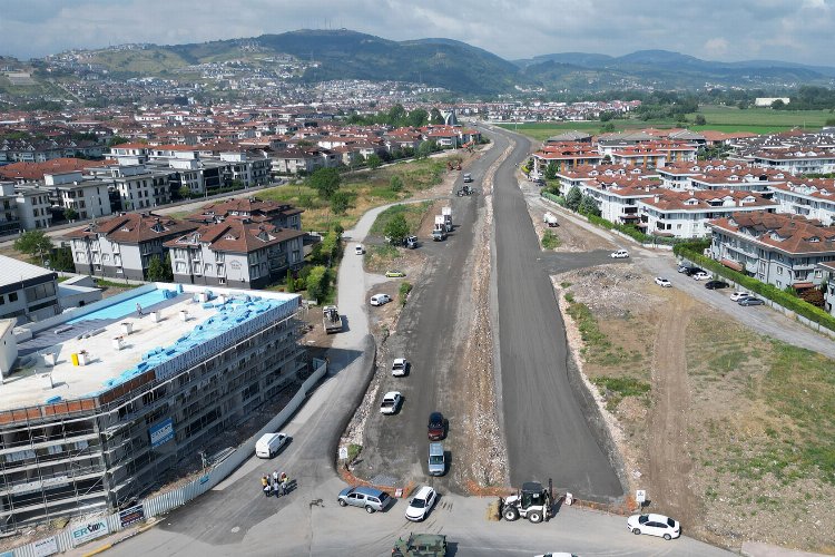 Sakarya'da yeni yol hamlesi bölgenin trafik yükünü hafifletecek -