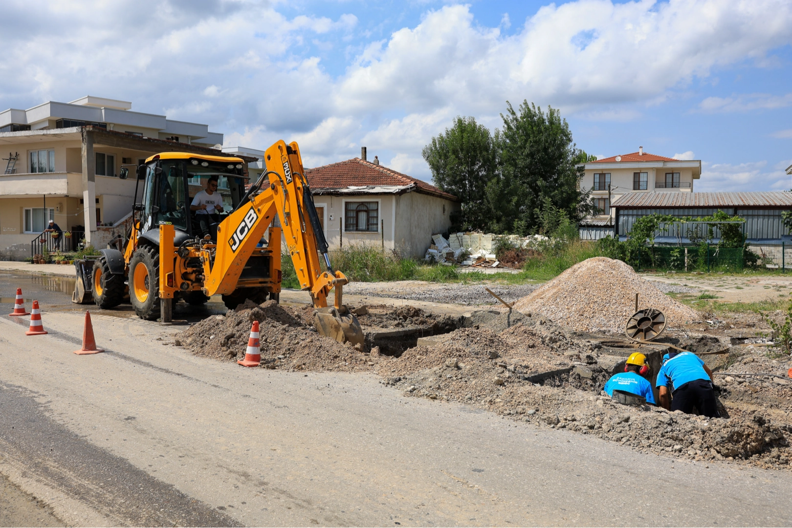 Sakarya içme suyu sorununa Büyükşehir’den aynı gün çözüm -