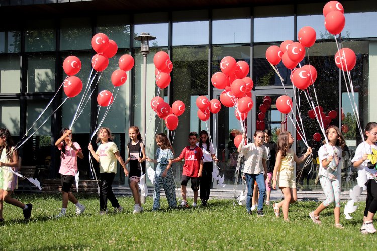 Sakaryalı minik öğrencilerden anlamlı etkinlik -