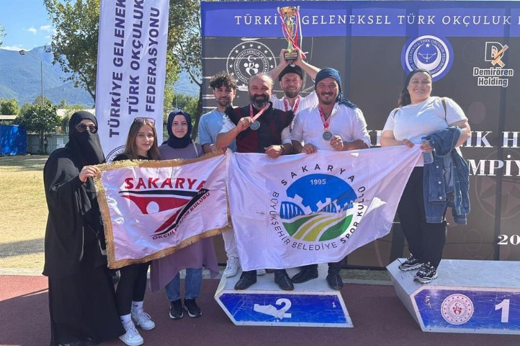 Sakaryalı sporcular Türkiye Şampiyonası’ndan dereceyle döndü -