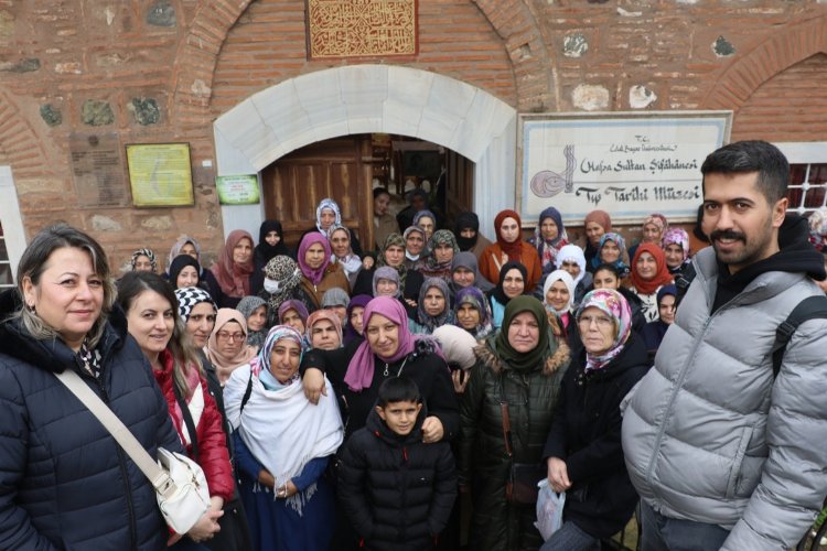 Saruhanlı kadınlardan Manisa'ya ziyaret -