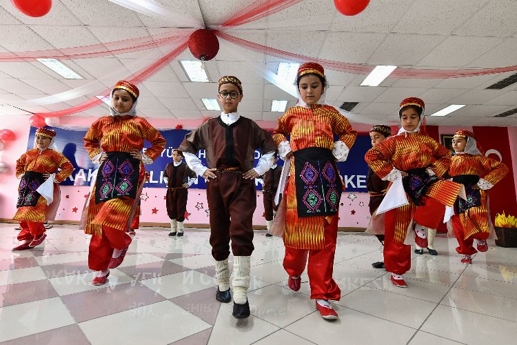 Sokakta Çalışan Çocuklar Merkezi’nde bahar şenliği -