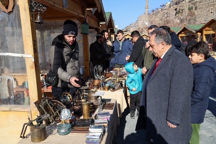 Talas’ın gözdesi, Başkan Yalçın’ın eseri -