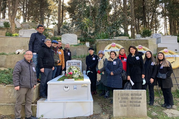 TEV üyeleri devlet sanatçısı Tanır'ı unutmadı -