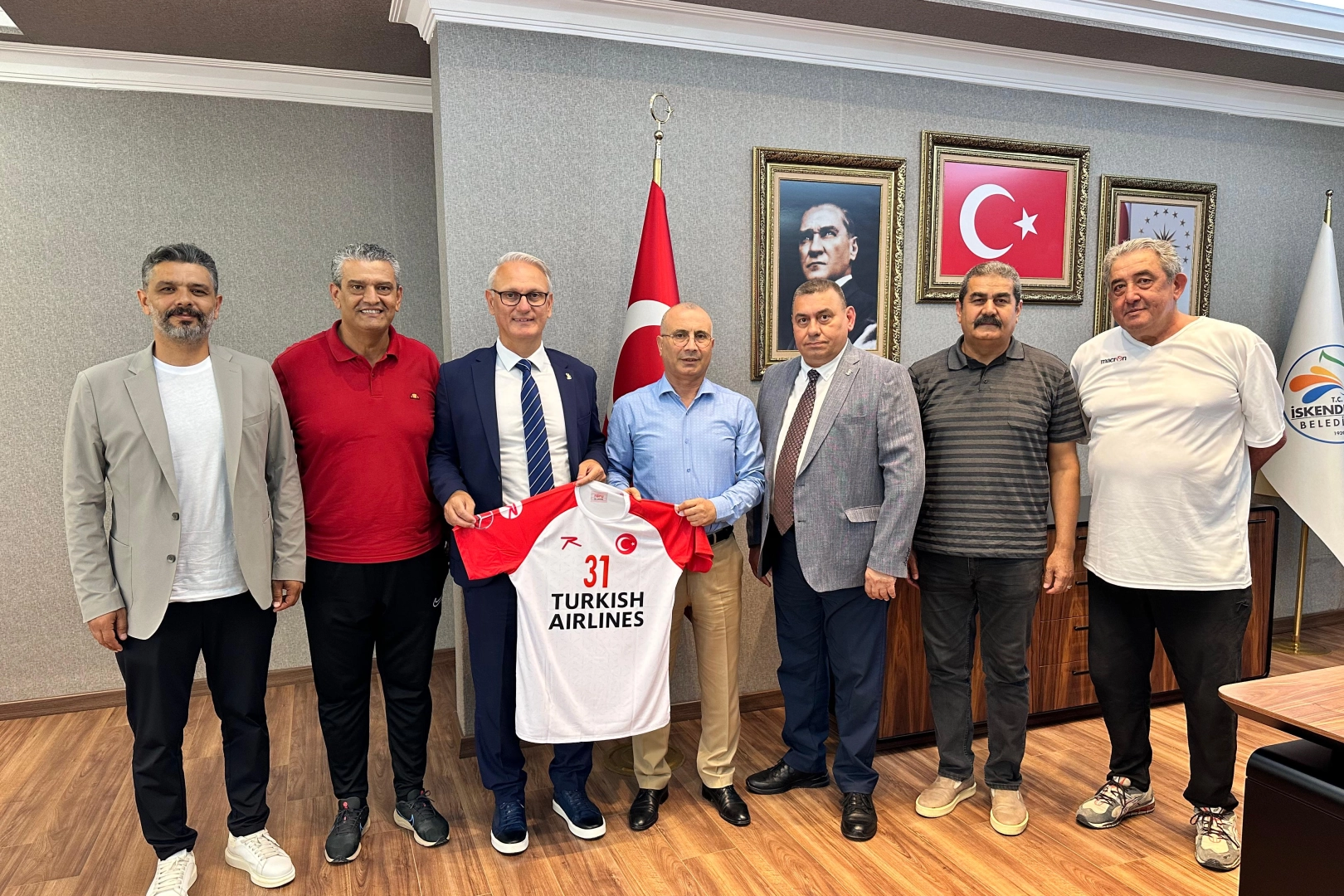 THF Başkanı Uğur Kılıç, Adana ve İskenderun’da temaslarda bulundu -