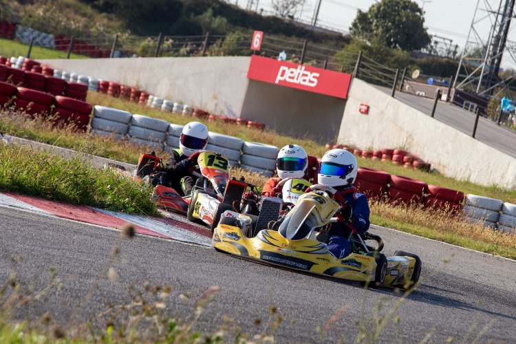 TOSFED Körfez Pisti'nde Karting Şampiyonası heyecanı 