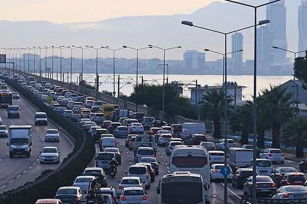 TÜİK son verileri açıkladı... 30 milyonu aşkın araç trafikte -