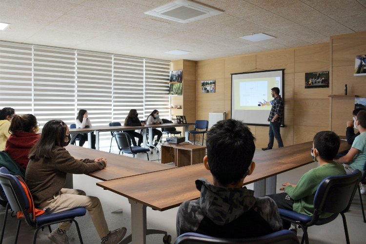 Türkan Saylan Çağdaş Yaşam Merkezi kültür ve bilginin merkezi -