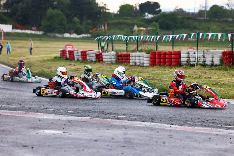 Türkiye Karting Şampiyonası hafta sonu Tuzla'da -