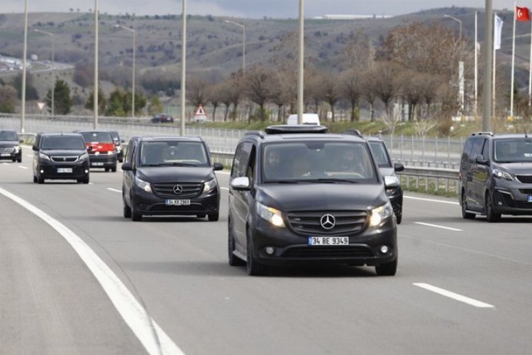 Uber’den taksi şoförlerine akaryakıt desteği -