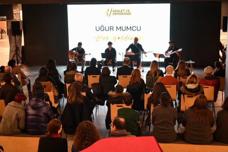 Uğur Mumcu, Beylikdüzü'nde anıldı -