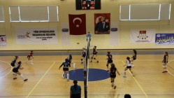 ÜNİLİG VOLEYBOL MÜSABAKALARI GTÜ'DE