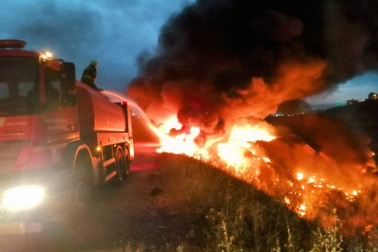 Uyarı Manisa'dan geldi... Anız yangınlarına dikkat! -