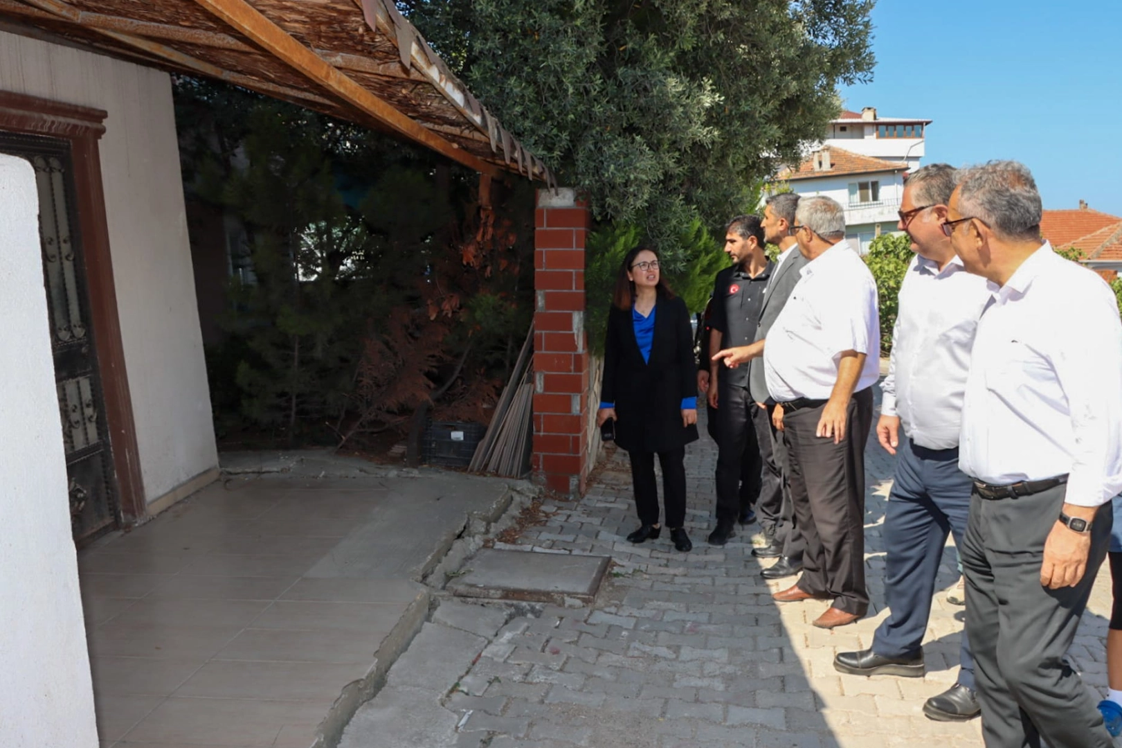 Yalova'da toprak kaymalarının yaşandığı bölgeye yerinde inceleme -