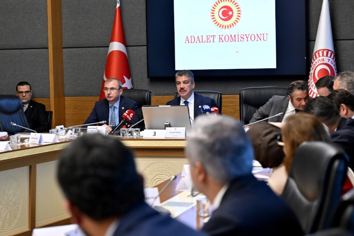 Yargıya ilişkin düzenlemeler komisyondan geçti -