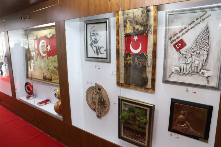 'Yüreklerde Akif, Dillerde Hürriyet' Bursa'da -