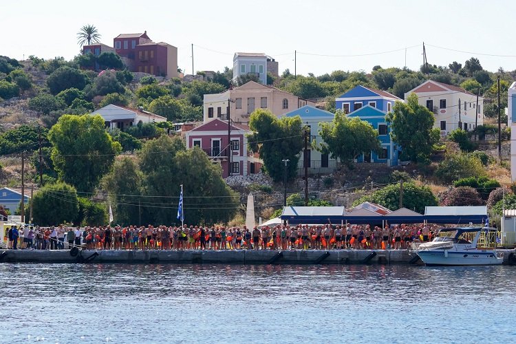 Yunanistan’dan Türkiye’ye en güzel yüzme yarışı -