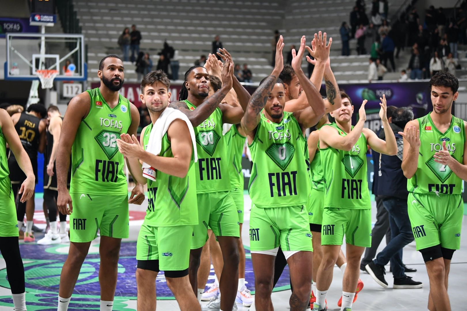 TOFAŞ, FIBA Europe Cup'ta üst tura çıkmayı garantiledi -