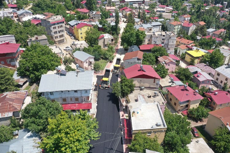 Torosların yaylalarında yollar gıcır -