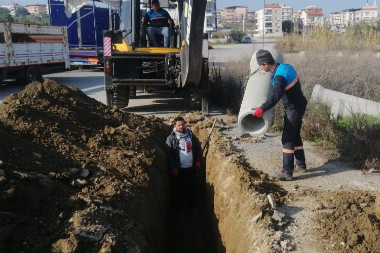 Turgutlu Fatih Sanayi Sitesi’nde yağmur suyu hattı çalışması -