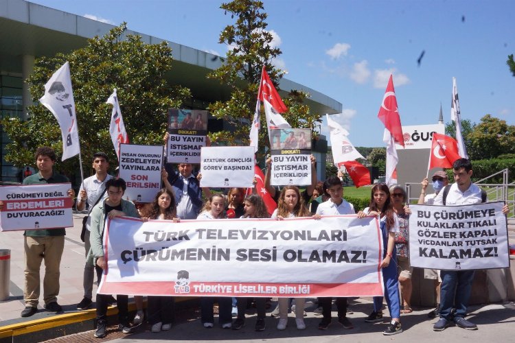 Türk televizyonları çürümenin sesi olamaz -