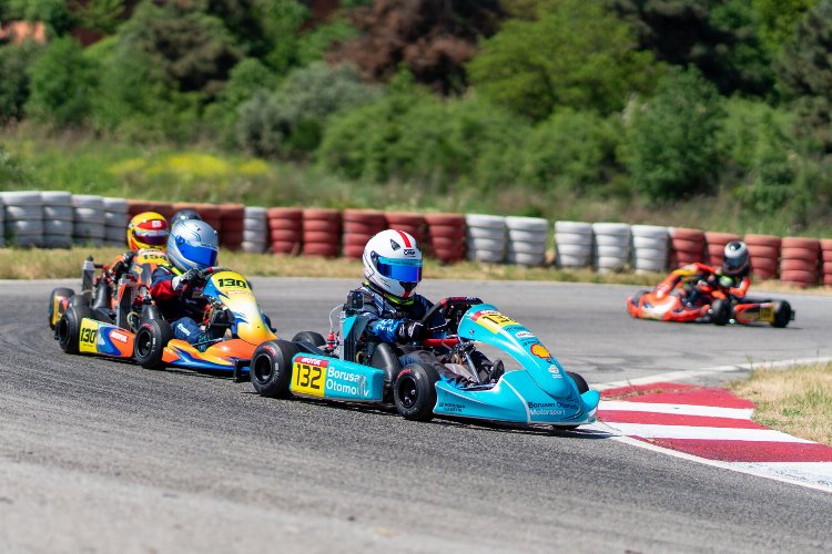 Türkiye Karting Şampiyonası'nda BOM Karting rüzgarı -